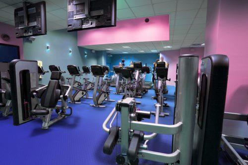fitnessboden-jp-active-pvc-fliese-platte-geräte-kraftraum-freihantel-kurzhantel-gewichte-aerobic-trx-cardio-funktionale-zone-sport-fitness-fitnessstudio-1